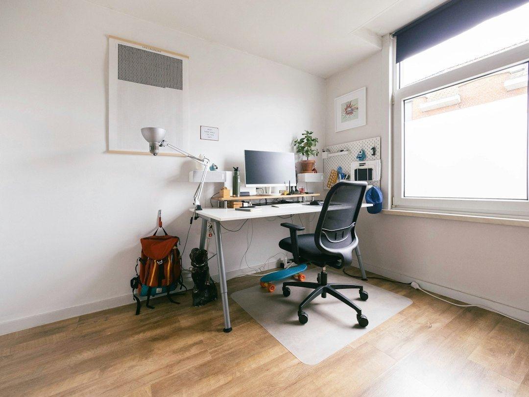 The Importance of Ergonomic Office Chairs: Improving Comfort and Productivity - Platinum-Level Office Chairs