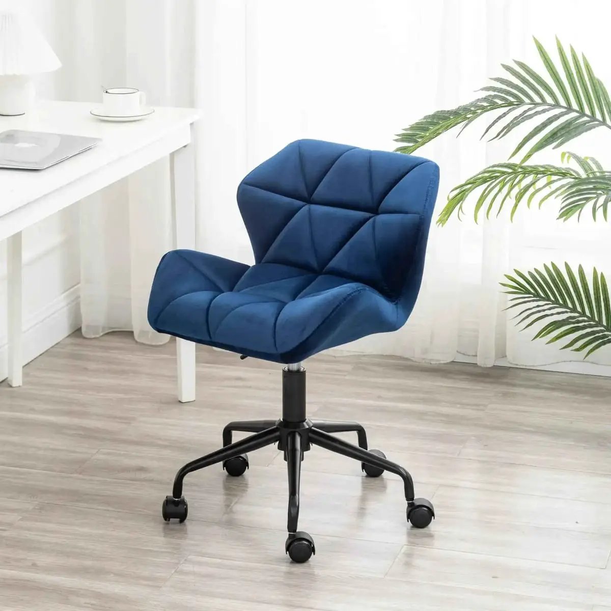 Blue diamond tufted swivel office chair – view 2