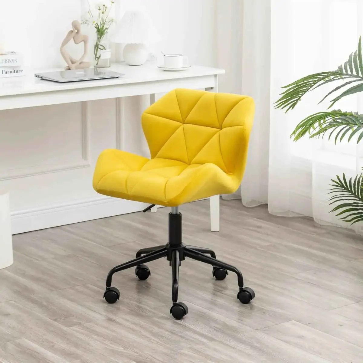Diamond tufted velvet swivel office chair – view 2