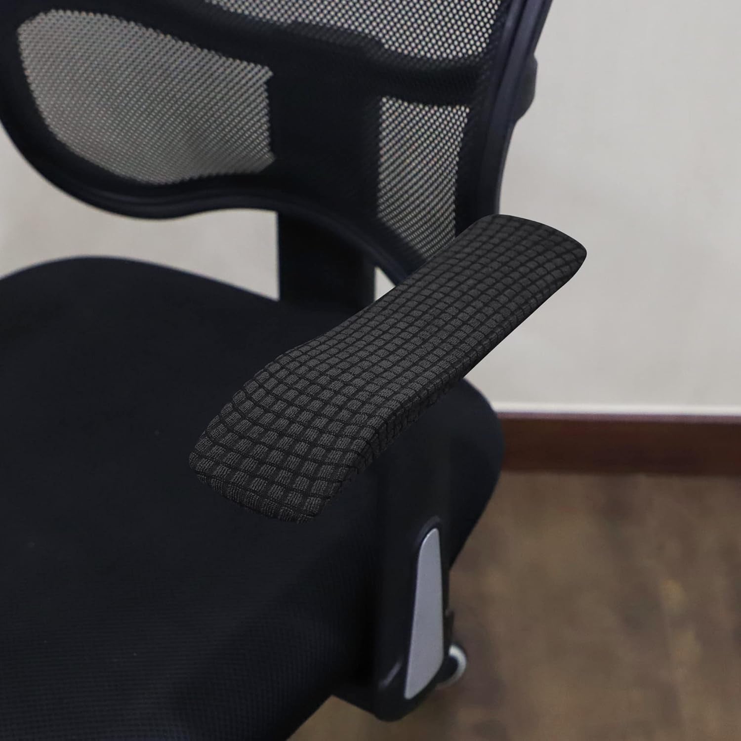 FORCHEER Office Chair Armrest Covers Water Resistant 2PCS Stretch Jacquard Desk Chair Arm Covers for Computer Gaming Chairs Fits 8-13Inch Washable Removable-Black