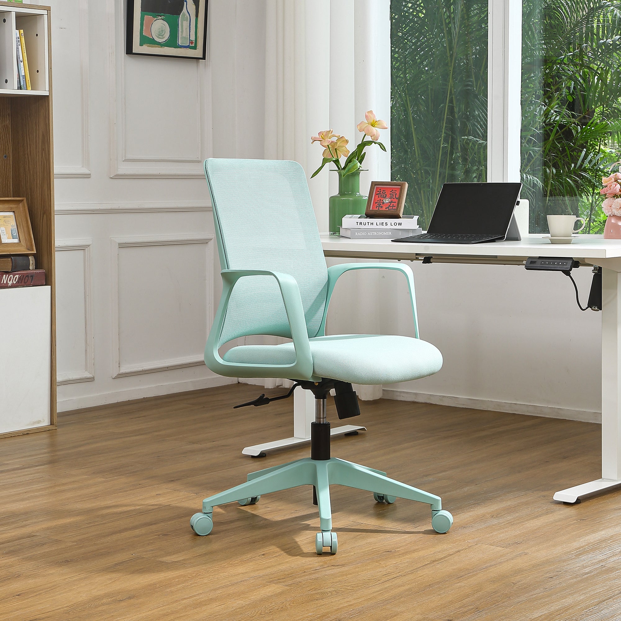 Cyan Mesh Executive Chair, Ergonomic Swivel, 350 lb Capacity