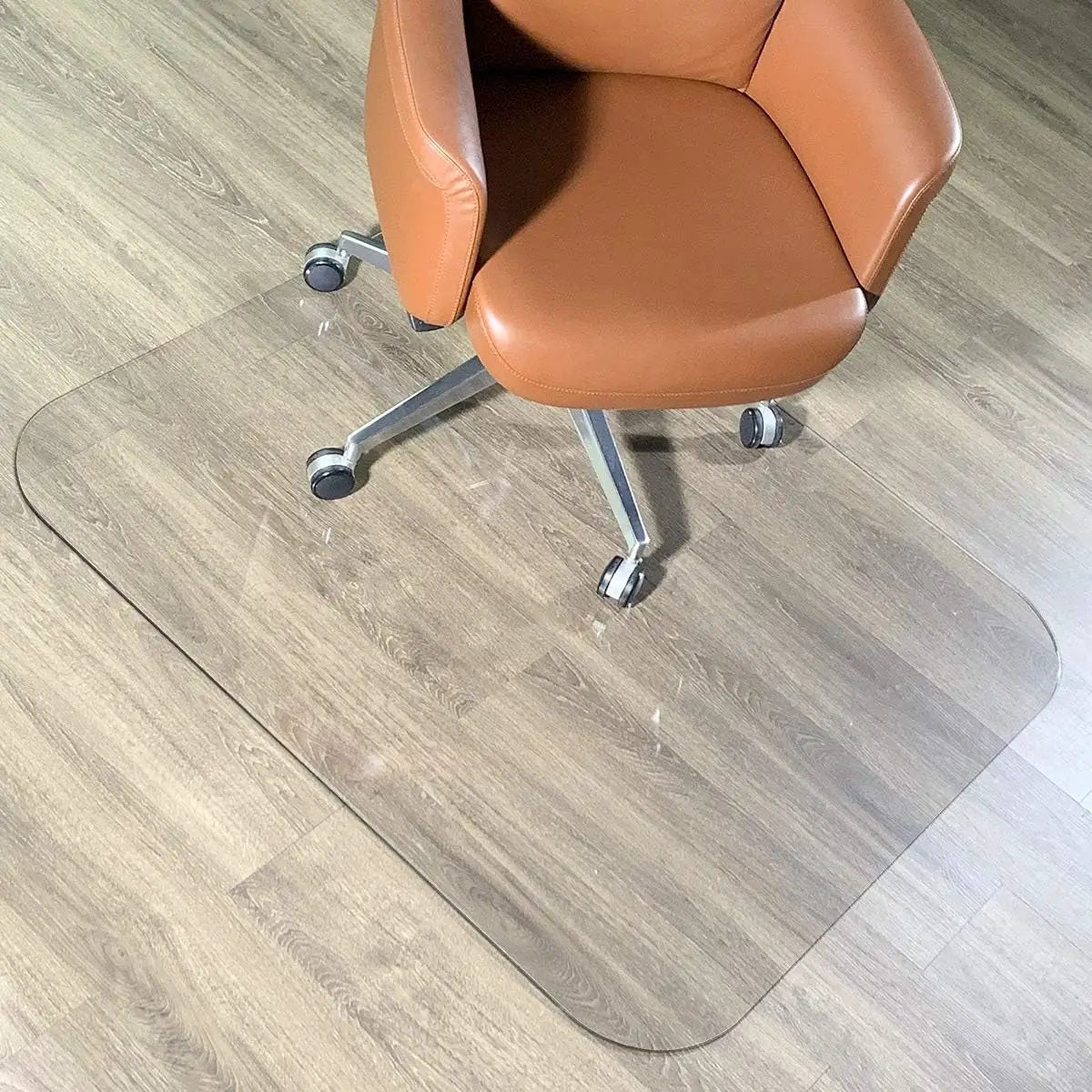 MuArts crystal clear chair mat for carpets and hard floors, 54x32 inch heavy-duty 0.2 inch thick, durable and transparent.
