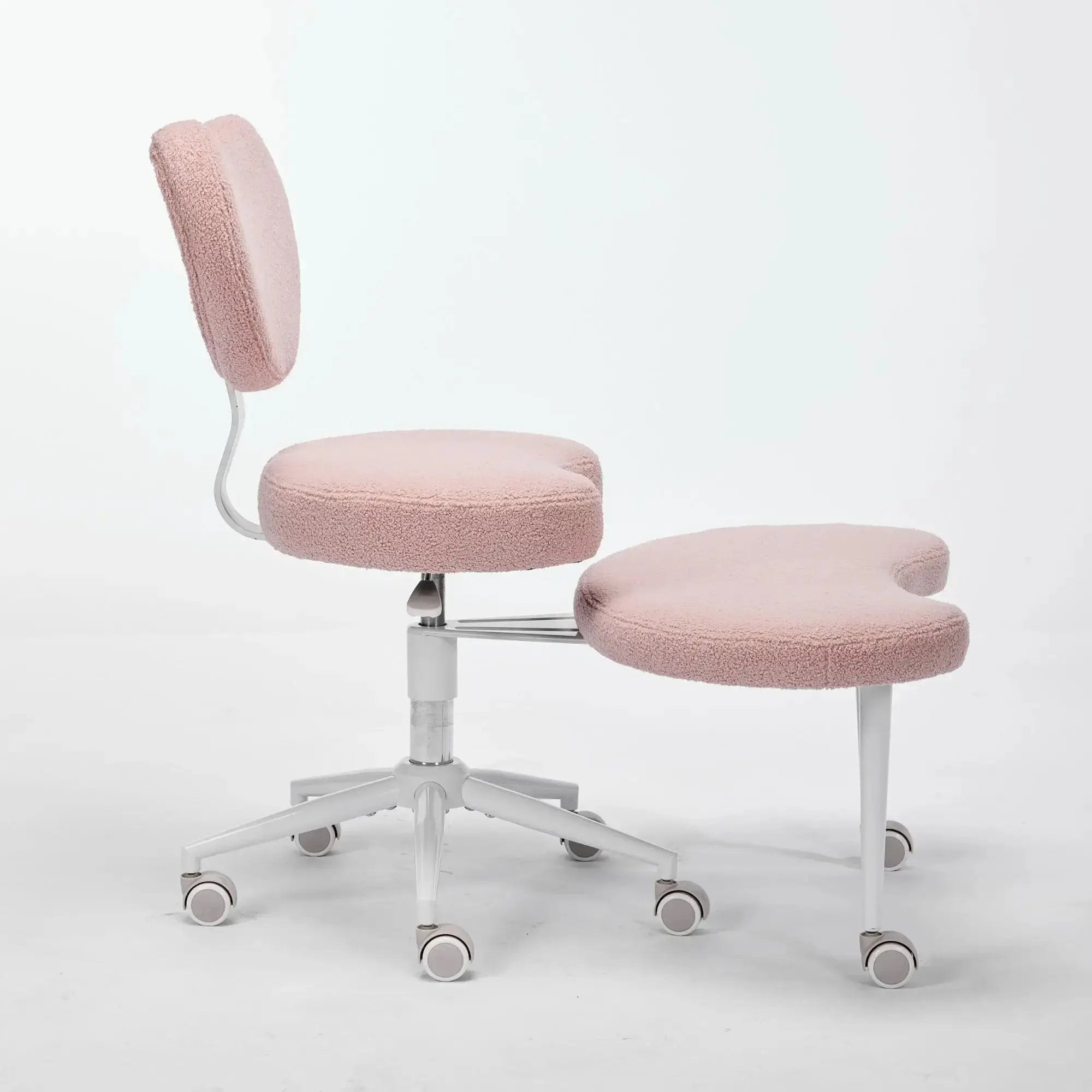 Cross-legged meditation chair with lumbar support from Platinum-Level Office Chairs, designed for plus-size users and ADHD comfort.
