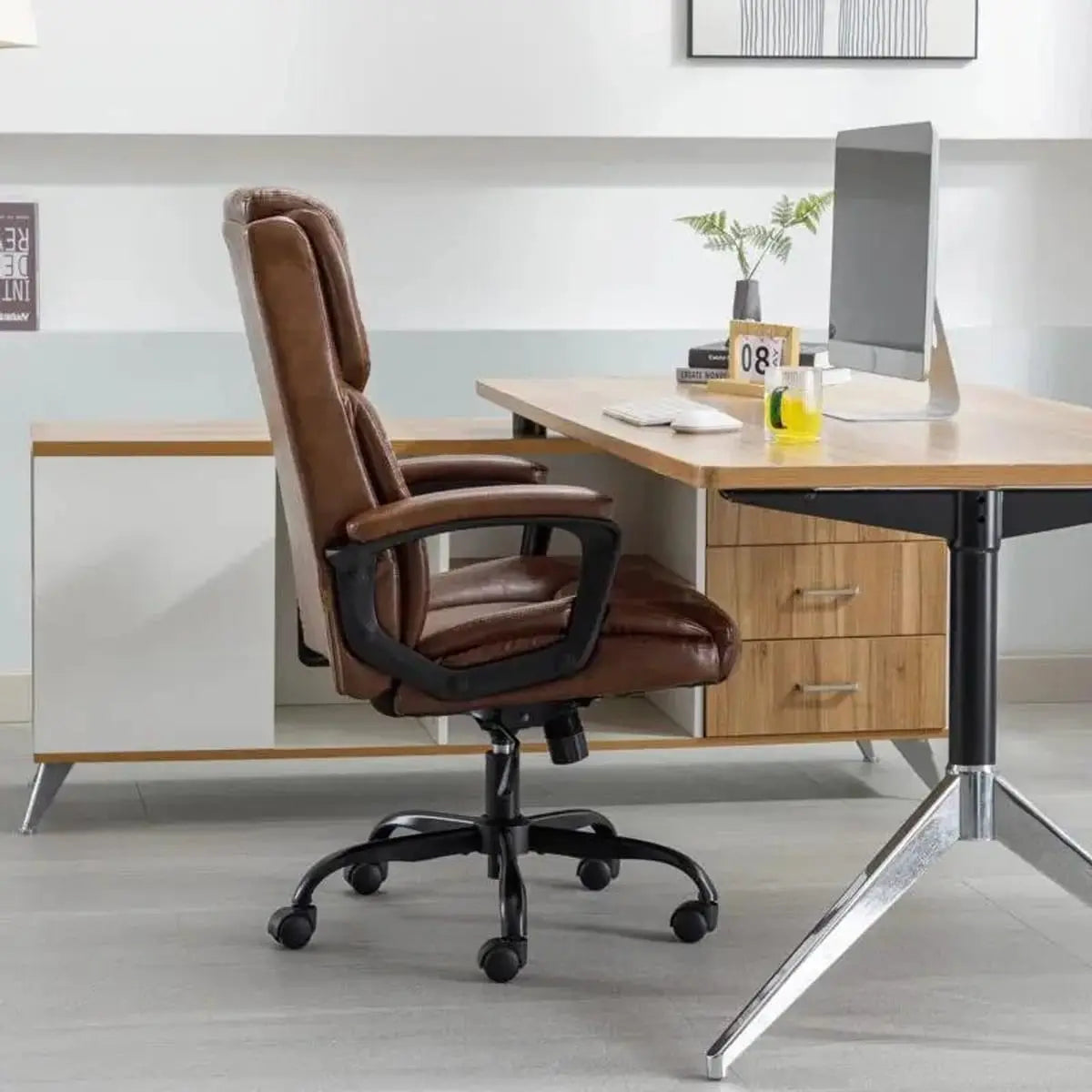 Red Barrel Studio Large Leather Big And Tall Executive Office Chair With Ergonomic Lumbar Support And Adjustable Height Red Barrel Studio®